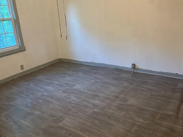 11 Branch St, Greenville, SC 29605