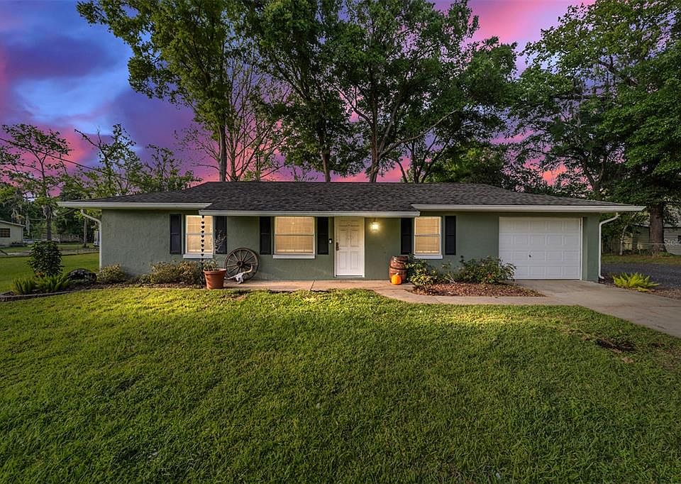 1st image of 5085 SE 140th St