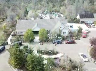 15222 La Paloma Way, Redding, CA 96001