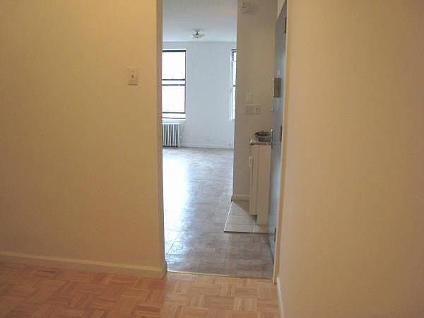 2nd image of 346 E 62nd St APT 7