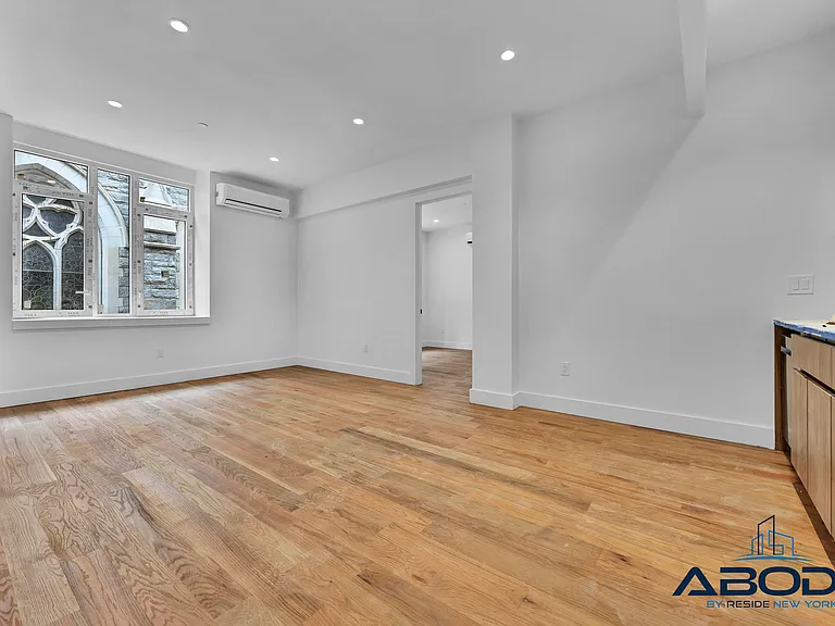 436 Sackett St #3C — Photo 4