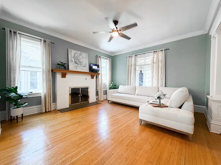 1616 W Barker Ave — Photo 5