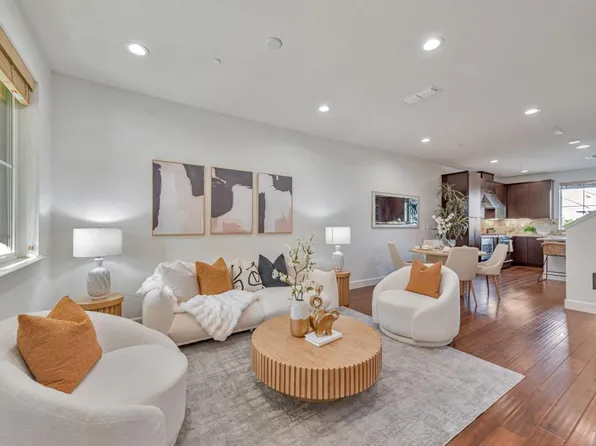 829 Blue Opal Dr, San Jose, CA 95123