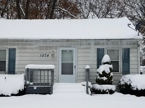 1074 S Hawkins Ave, Akron, OH 44320