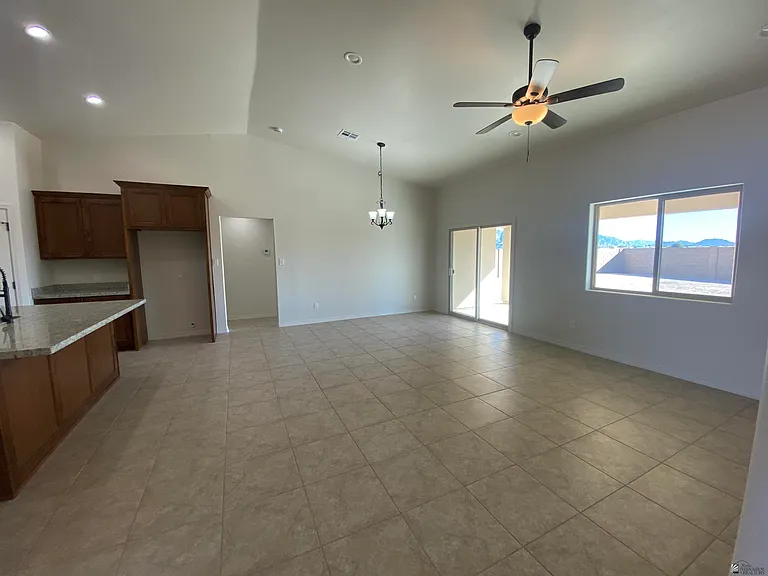 12673 S 50th Dr — Photo 8