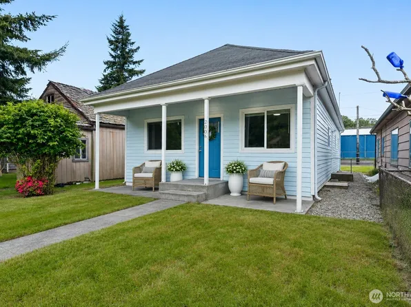 2006 Sumner Avenue, Hoquiam, WA 98550