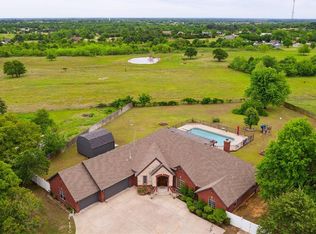 19416 Cardinal Creek Dr N, Harrah, OK 73045