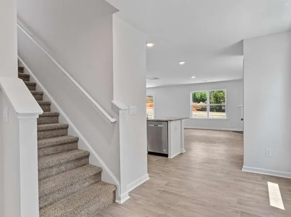 5451 Baybrook Cir, College Park, GA 30349