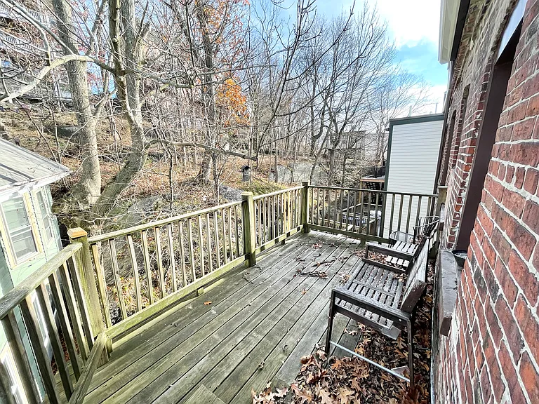 147 Marcella St #1 — Photo 10