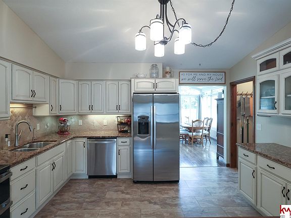 4th image of 7118 Chandler Acres Dr