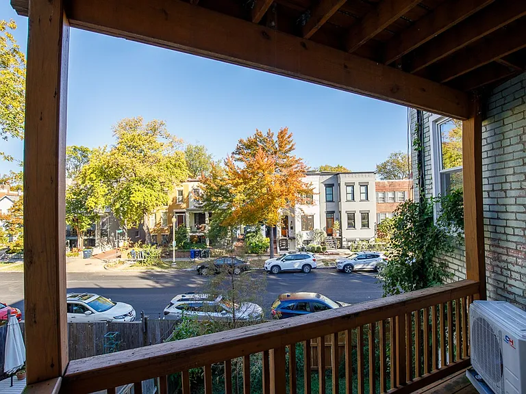 1434 Potomac Ave SE #4 — Photo 22