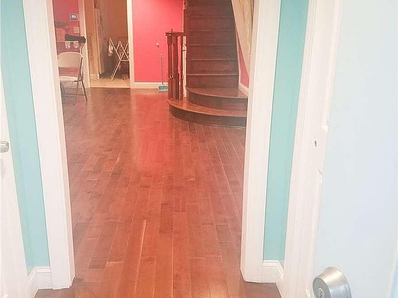 3rd image of 89-42 219th St