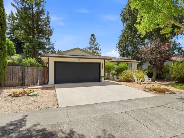 4224 Brookshire Circle, Santa Rosa, CA 95405