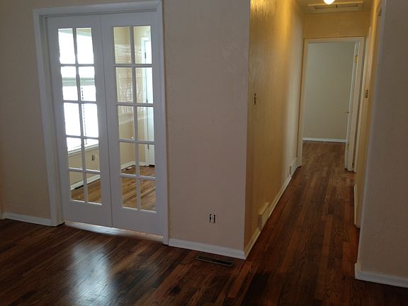 5th image of 315 Lily Ln