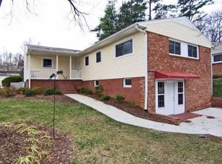 601 Rockspring Rd, High Point, NC 27262