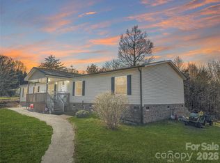 65 Skyview Ridge Dr, Marion, NC 28752