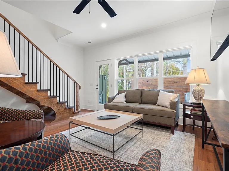 1306 12th Oaks #1 — Photo 27