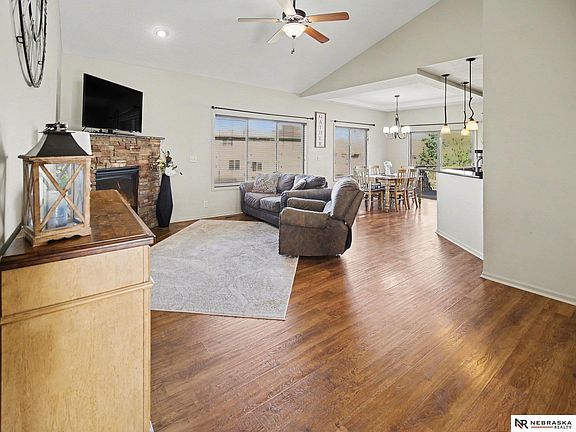 4th image of 905 Ridge Road Pl