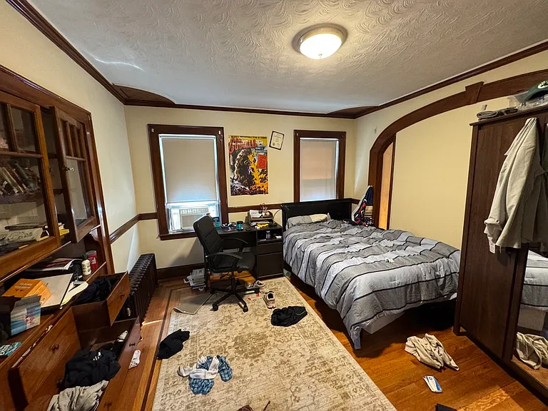 14 Renfrew St #1 — Photo 8