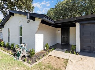 11412 Small Dr, Balch Springs, TX 75180