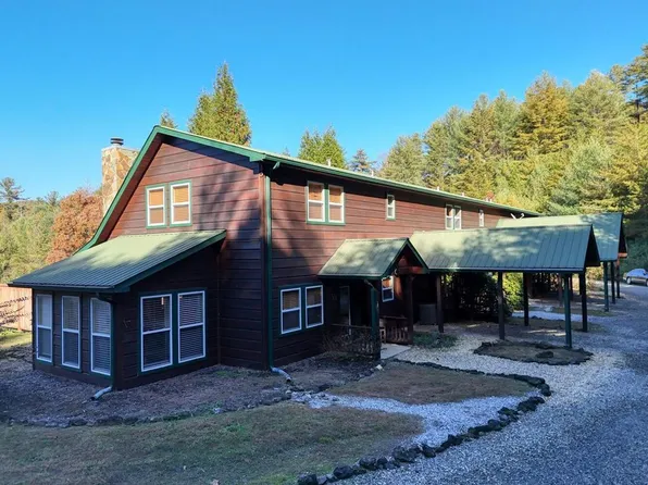 76 River Forest Pl, Suches, GA 30572