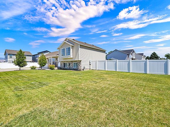 4th image of 4844 S Midland Dr W