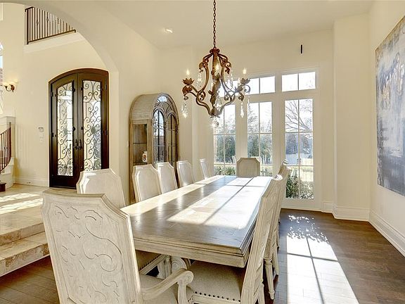5th image of 5609 Versailles Ct