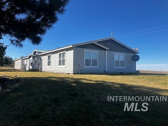 3rd image of 2891 Peola Rd