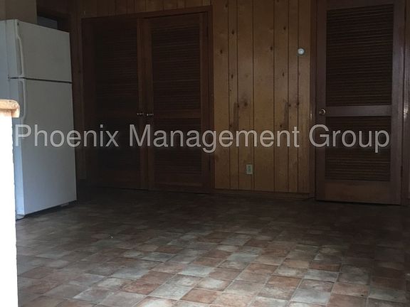 5th image of 149 Campbell St #South
