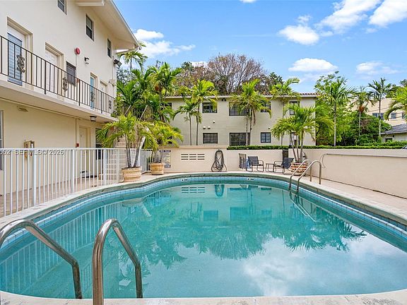 3rd image of 234 Antiquera Ave APT 3