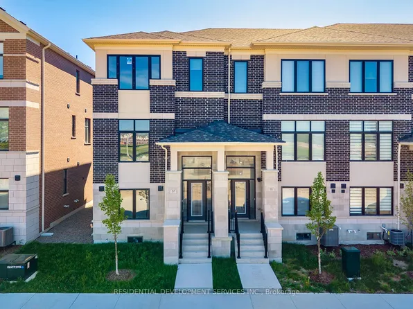 57 Kahshe Ln, Richmond Hill, ON L4S 0N9