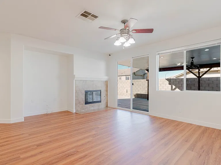 5059 Keston Dr — Photo 20