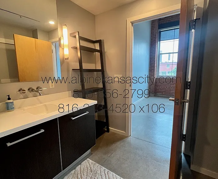 136 Main St #203 — Photo 21