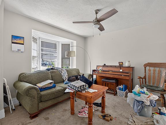 3rd image of 8111 S Mallard Ln