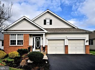 19 Bluebonnet Rd, Langhorne, PA 19047