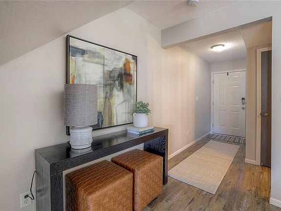 3rd image of 5552 NW Sunrise Meadow Ln