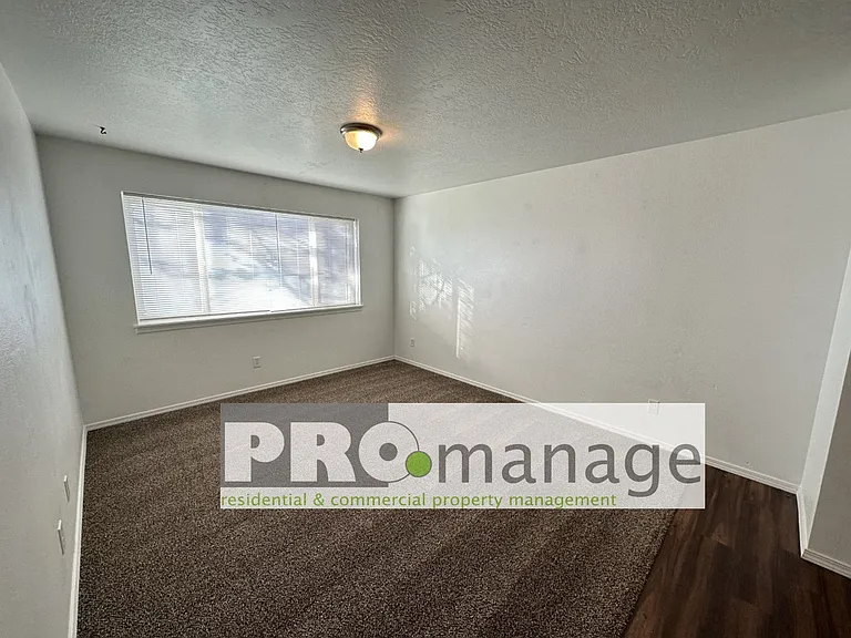 2592 Prospect Dr. — Photo 8