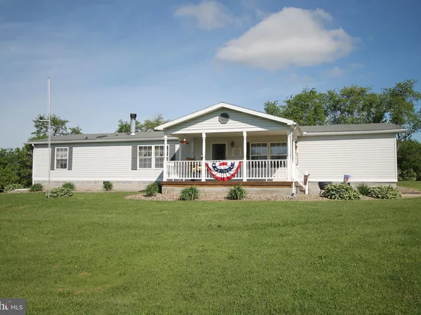 8829 Glenhur Ln, Alexandria, PA 16611