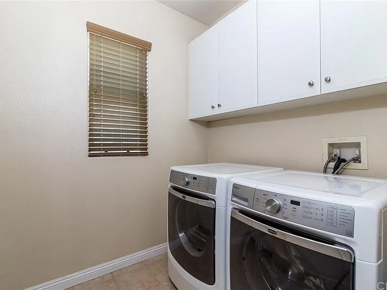 28781 Oak Park Ln — Photo 9
