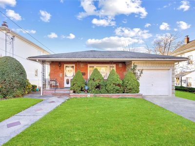 60 Chaffee Avenue, Albertson, NY, 11507
