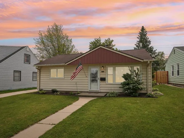 6417 West Bennett AVENUE, Milwaukee, WI 53219