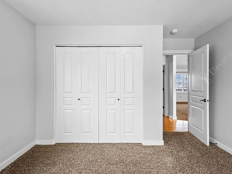 20700 Nicolette Dr — Photo 10