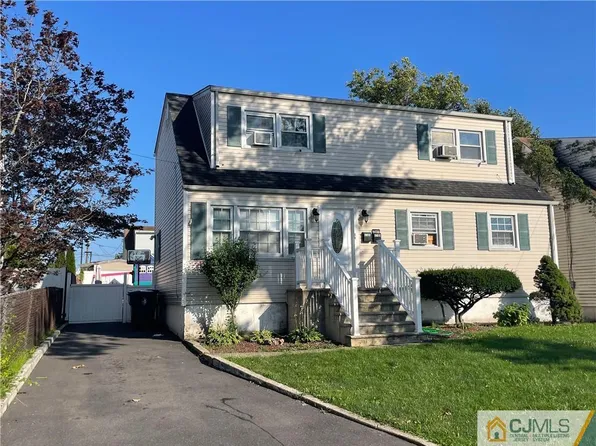 454 Packer Pl, Perth Amboy, NJ 08861