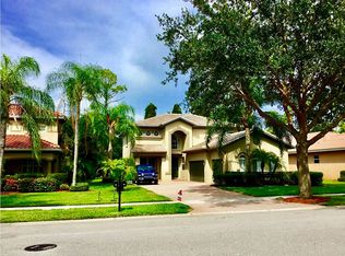 1917 Par Dr, Naples, FL 34120