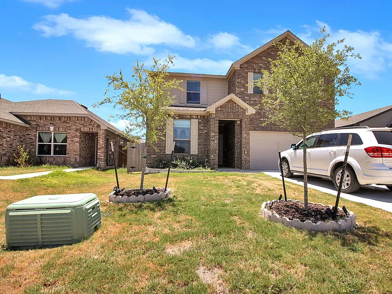 668 Bailey Park Dr — Photo 29
