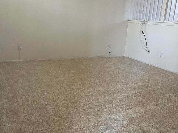 4th image of 2418 Kipana Ave
