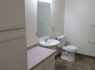 Large Three Bedroom Apartment in West Salem, Salem, OR 97304