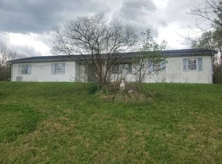 125 State Highway 3276, Waynesburg, KY 40489