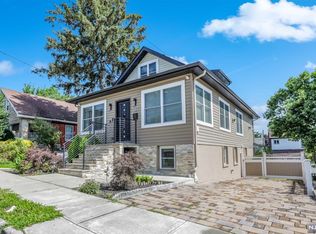 389 Lafayette Ave, Cliffside Park, NJ 07010