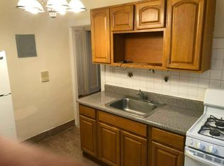 22-70 35th St APT 3F, Astoria, NY 11105
